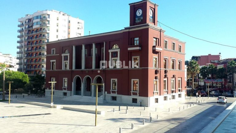 Bashkia Durrës e Emiriana Sakos “braktis” rindërtimin
