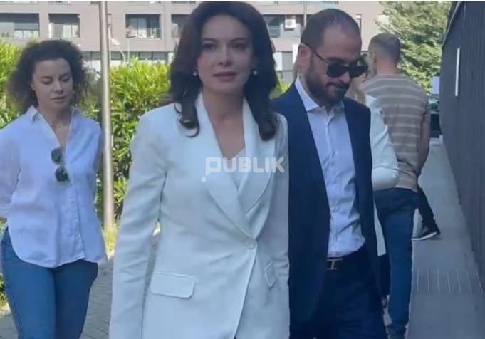 Burri i Elisës, mori banesë si “i pastrehë” nga qeveria “Berisha”