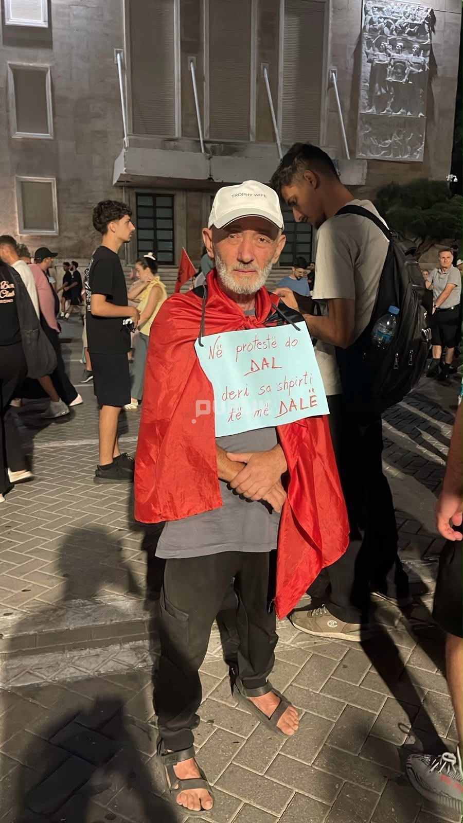 Pse do t’i mbështesim protestat?