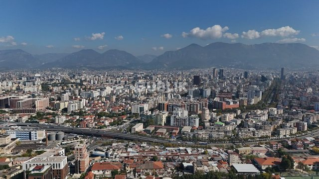 Rivlerësimi dhe hetimet e SPAK ulin në qershor çmimet e apartamenteve