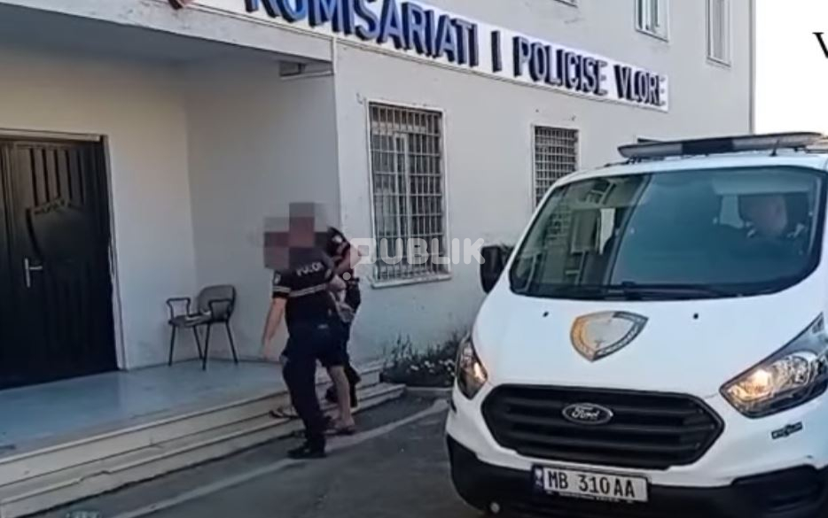Prona i futi në sherr, 47-vjeçari në Vlorë i nxjerr armën vëllait