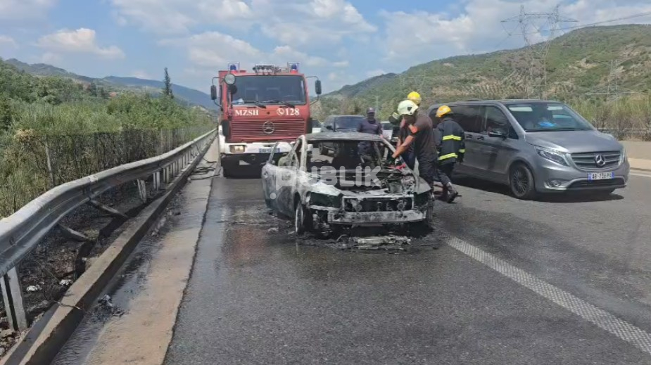 Merr flakë makina në aksin Bradashesh-Tuneli i Krrabës