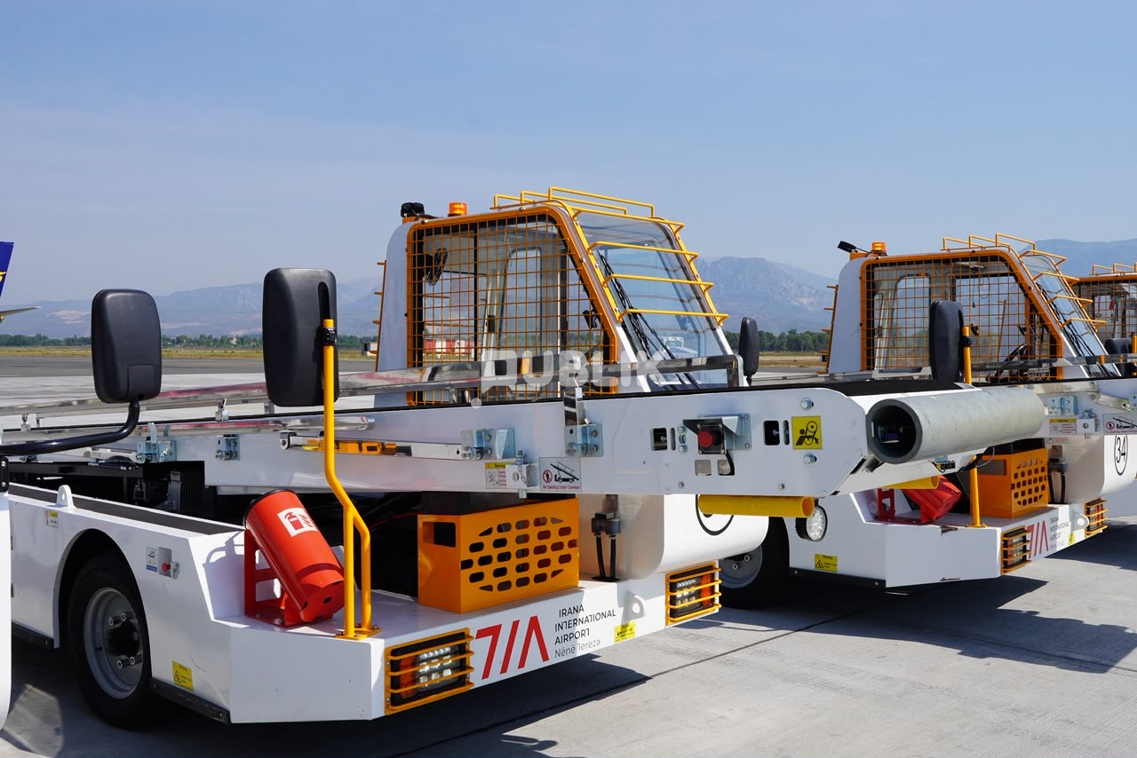 Aeroporti i Tiranës investon 2 milionë euro në 46 mjete të reja për operimet në pistë