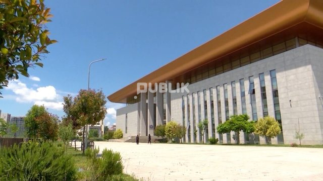 Gjyqtarët dhe prokurorët në alarm, reagojnë në bllok për pagat