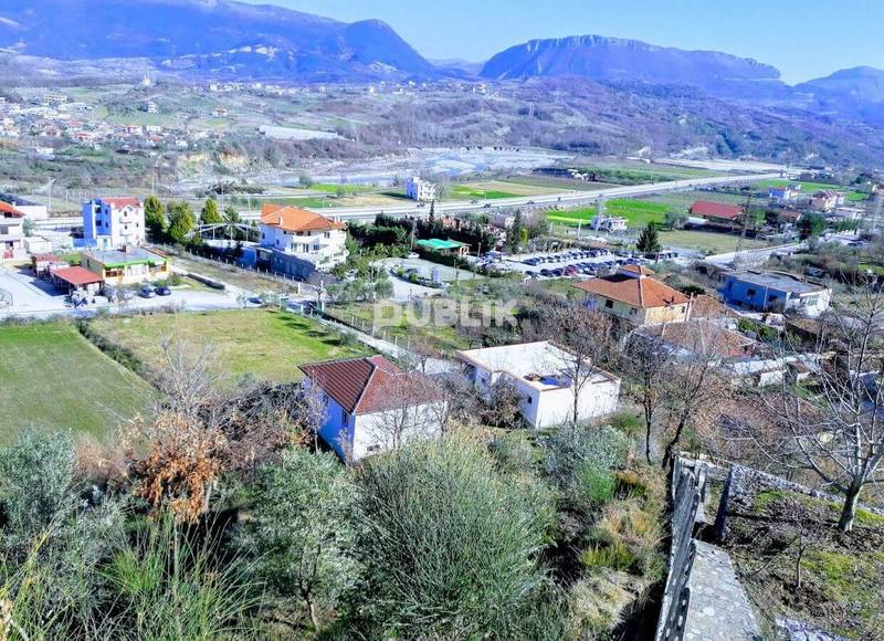 Qeveria hap dosjet e vjetra të pronave