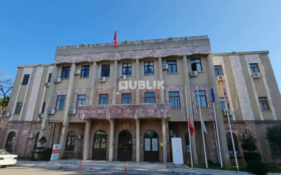 Këshilli Bashkiak i Matit voton pro bashkimit me Klosin