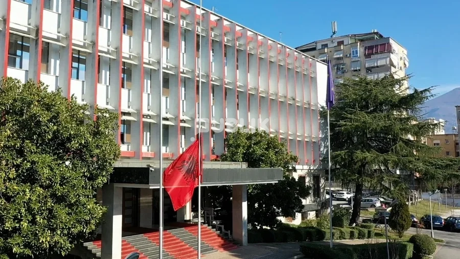 Zhbllokohen pagat e magjistratëve, duke nisur nga GJKKO-ja