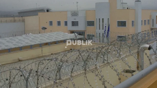 Skandali i tenderit të KQZ-së, gjurmët në sistem çojnë te Sekretarja e Celibashit