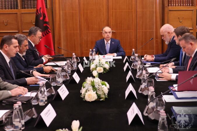 Presidenca zbardh detaje nga takimi i Këshillit të Sigurimit Kombëtar