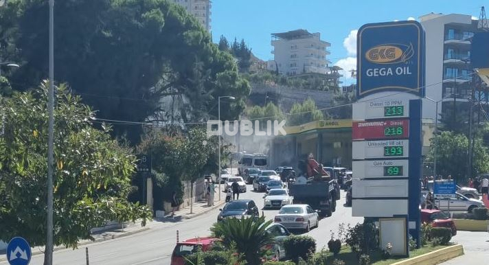Shpërthim në një karburant në Sarandë, tym i dendur pranë ‘Gega Oil’