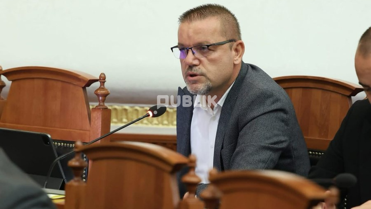 Ish-deputeti Alban Xhelili emërohet drejtor i Postës Shqiptare në Durrës