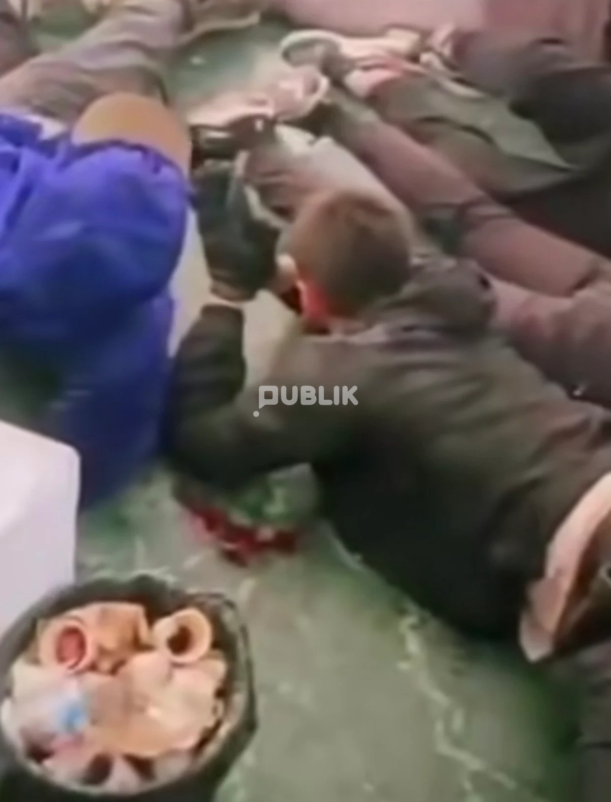 Protestuesit e shtrirë dhe lidhur përtokë, reagon Policia: S’janë në komisariat