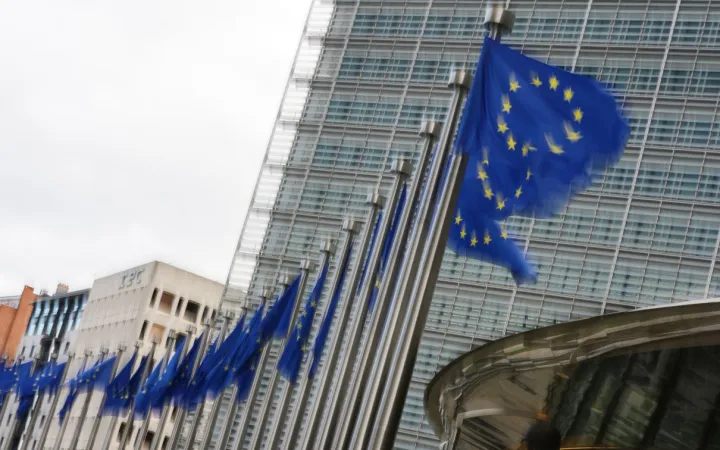 Rikthehet kriza energjetike në Europë/ Çmimi i gazit kalon 100 euro, bien rezervat