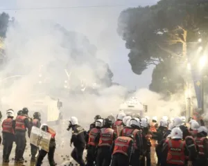 Revolta e shqiptarëve, OKB: Dhuna e papranueshme, respektoni lirinë e shtypit