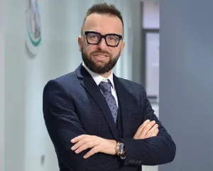 Tatimet në terren: nga abuzues të bizneseve në shpëtimtarë të tyre?!