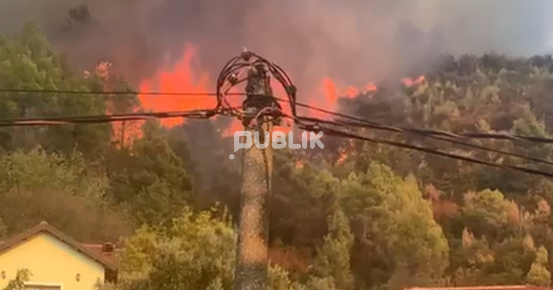 Vatër zjarri në malin e Manatisë, flakët përhapen drejt banesave