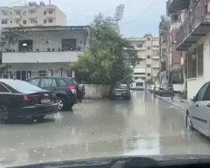 Kaos dhe përmbytje nga reshjet e shiut në Vlorë