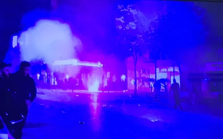 Revolta/ 29 persona në Spitalin e Traumës, mes tyre 23 efektivë policie
