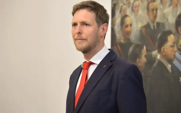 Princ Leka del në mbështetje të studentëve: Të dëgjohet zëri i të rinjve