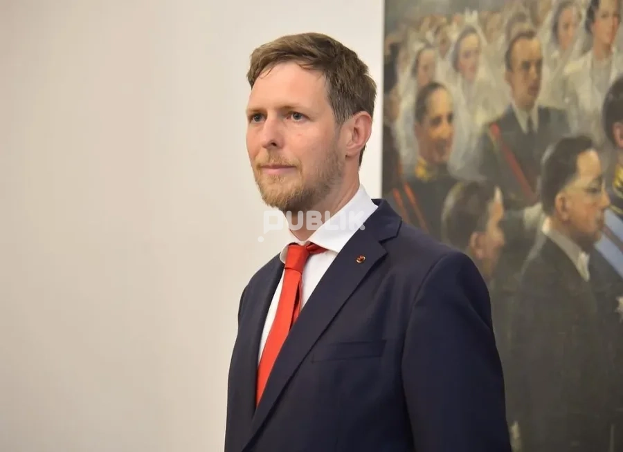 Princ Leka del në mbështetje të studentëve: Të dëgjohet zëri i të rinjve