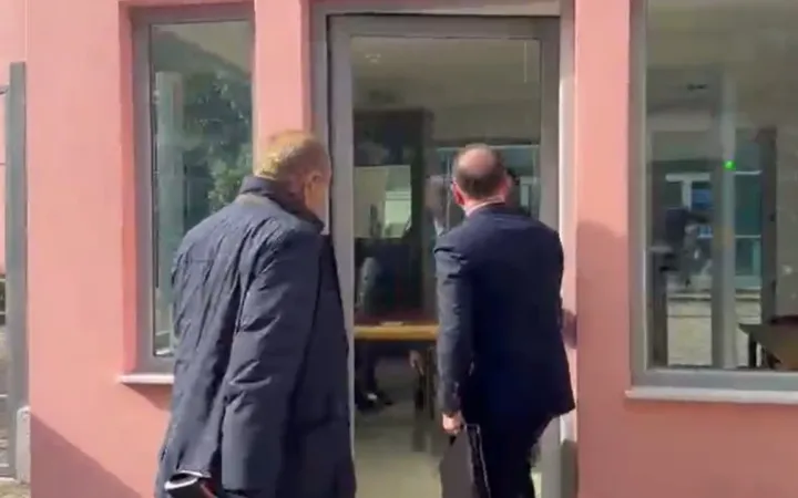Behgjet Pacolli paraqitet në SPAK