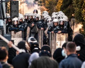 Shpërthen përplasja në Policinë e Tiranës, inspektorët kërcënohen me masa disiplinore