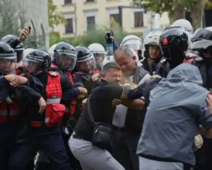 Revolta studentore në ditën e tretë,bojkot dhe protesta kudo