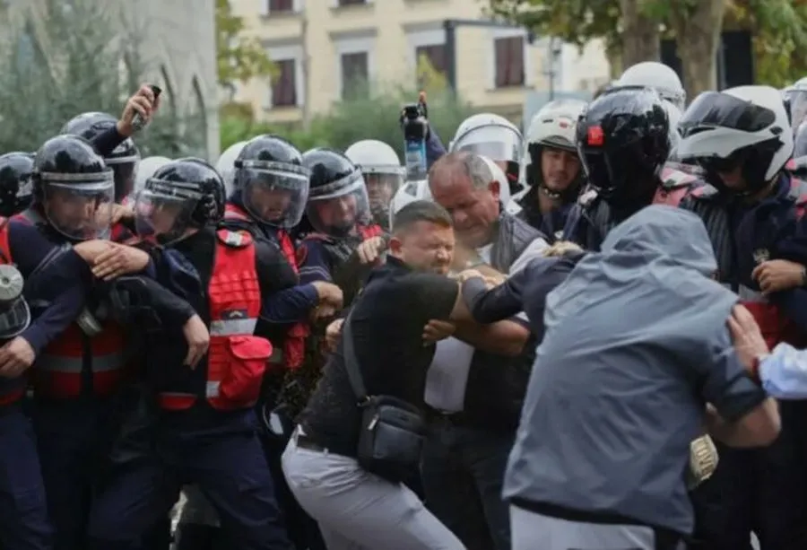 Revolta studentore në ditën e tretë,bojkot dhe protesta kudo