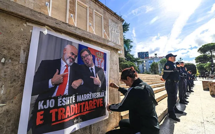 Nëse ka Zot, Ai na e dha shenjën…