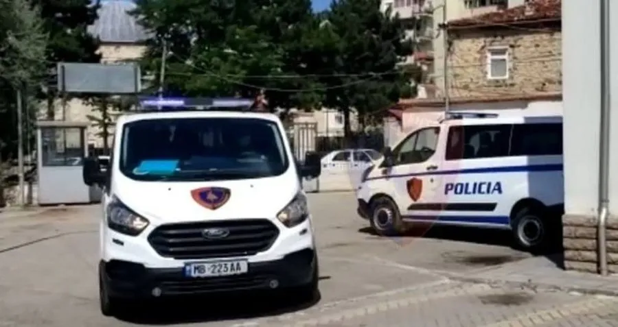 Tentativë vrasjeje në kalçeto në Shkodër, 3 persona në kërkim