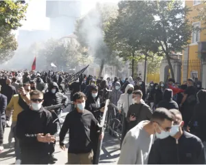 Studentët dhe pedagogët nuk ndalen, rikthehen sot sërish në protestë
