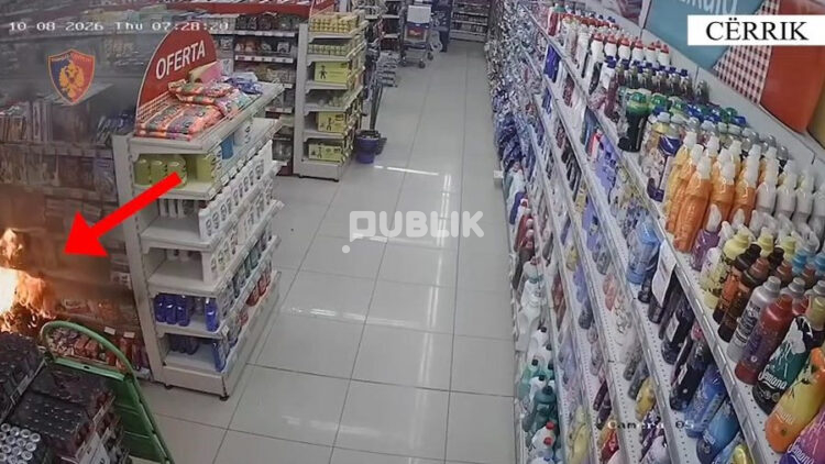 I vuri zjarrin marketit në Cërrik, arrestohet 45-vjeçari