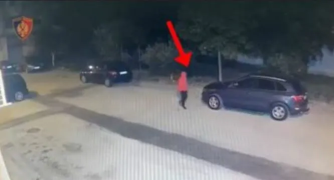 I dogjën makinën e një 50-vjeçareje, arrestohen dy persona në Vlorë