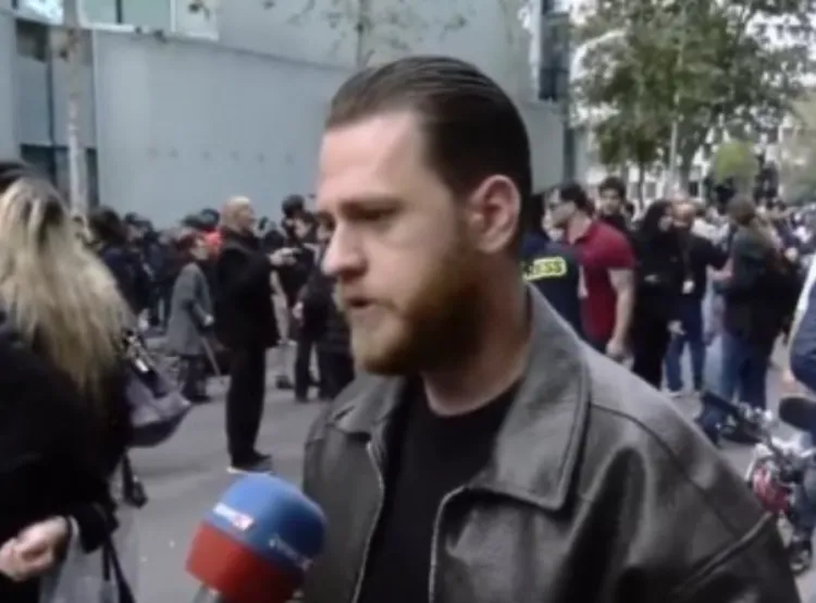 Protestuesi ironizon Ramën: Jam më i shqetësuar që s’do kem akses në tren