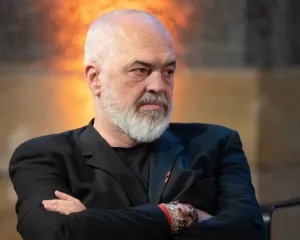 Ëndrra e llahtarshme e Edi Ramës