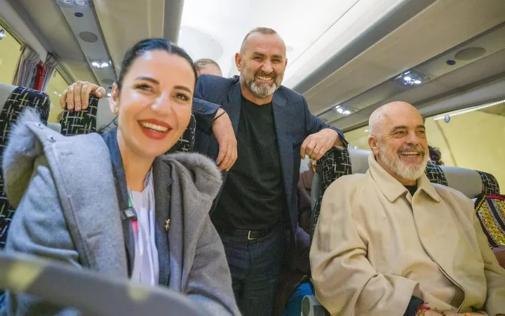 Dy kongresmenë i kërkojnë Rubios të bllokojët vizat për zyrtarët e korruptuar shqiptar