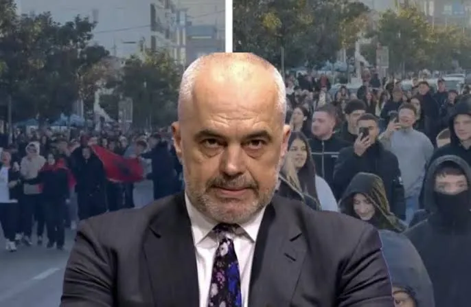 (D)Rama shfrenon fantazinë prej ‘diktatori’ dhe shpërthen në kërcënime