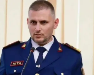 Skënder Hita mesazh kandidatëve për policë: Uniforma blu është privilegj