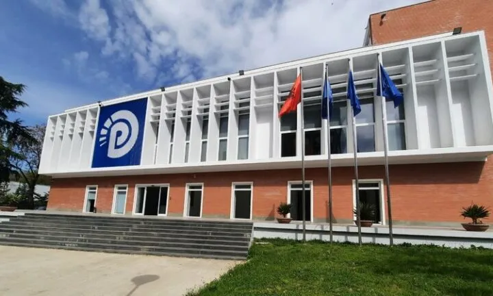 PD bojkoton mbledhjen për prezantimin e Buxhetit 2027