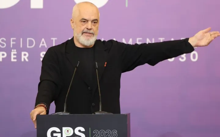 “Furtuna“ e largimeve, Rama bën “kurban” 132 drejtorë
