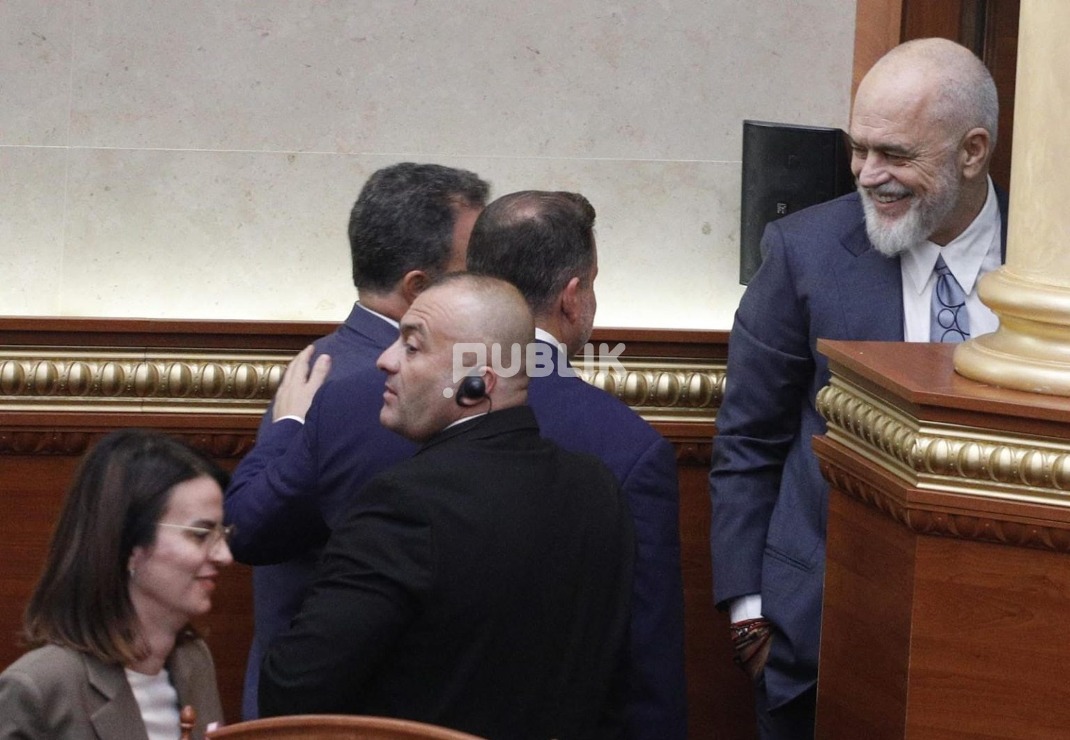 Rama shtyp kritikën brenda PS për hartën e re territoriale