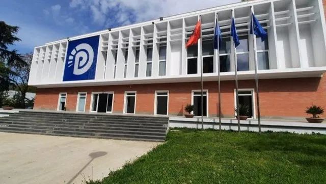 PD del në krah të studentëve, Berisha thërret protestë kombëtare