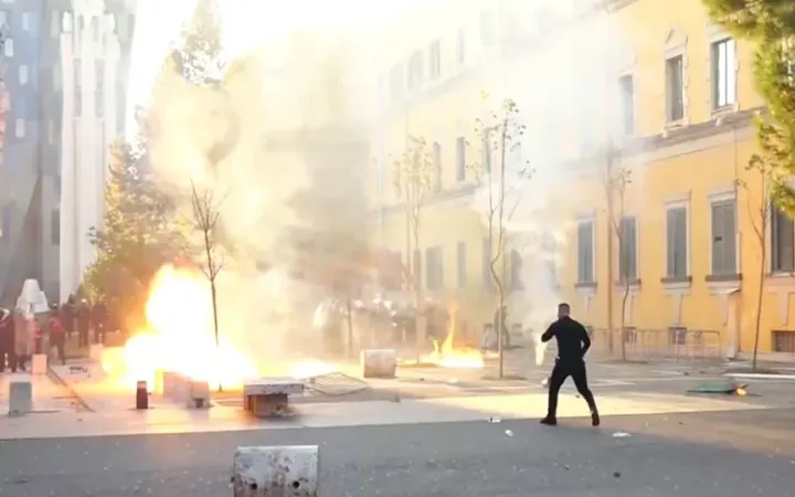 KMSH reagon për protestat: Të shmanget dhuna dhe gjuha e urrejtjes