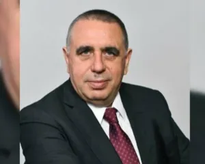 Vetëm qeveria e Shqipërisë nuk e di se çfarë kërkon populli shqiptar