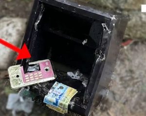 Vodhi kasafortën me 600 mijë lekë dhe 6 telefona, arrestohet 46-vjeçari
