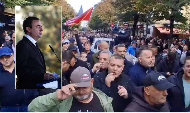 Kurti reagon për protestat: Duam një Shqipëri ku demokracia i mbijeton çdo qeverisje