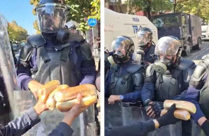 Humanizëm në mes të protestës, të rinjtë u ofrojnë ushqim policëve